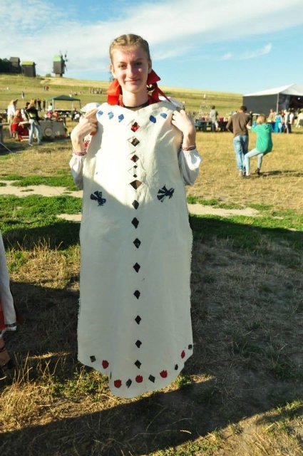 Лучанка влаштувала етно-показ одягу під Києвом. ФОТО. ВІДЕО