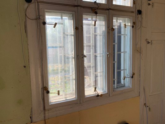 У Володимирі-Волинському комунальне приміщення продають через аукціон. ФОТО