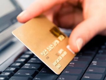 В Україні обмежать грошові перекази на картки фізичних осіб