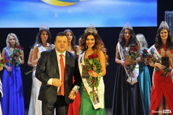 «Міс принцеса України»: Киянка перемогла в конкурсі краси в Луцьку