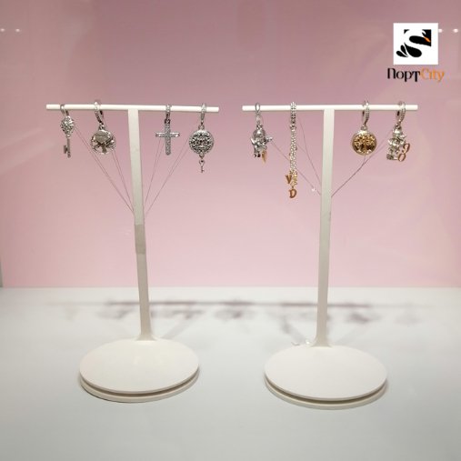 У «ПортCity» відкрився оновлений магазин «Pandora»*