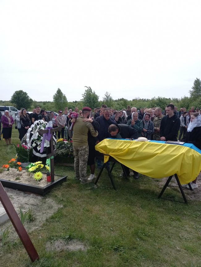 На Волині попрощалися із 24-річним Героєм Владиславом Богомазом