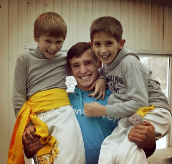 Спортивний Луцьк: бойовий гопак