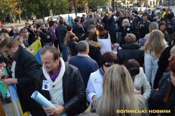 Лучанин - один з організаторів Євромайдану в Португалії. ФОТО