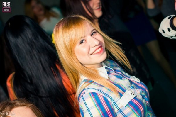 Телеведуча Василіса Фролова розважала лучан на День закоханих. ФОТО