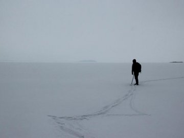 Арктичні краєвиди: опублікували вражаючі світлини засніженого Світязю. ФОТО
