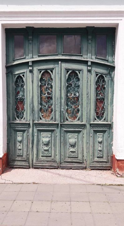 #збережіть_двері: флешмоб у Луцьку