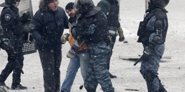  Як силовики «зачищали» людей на Грушевського. ФОТО