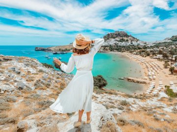 Кіпр скасував карантин та тести при в'їзді для вакцинованих туристів