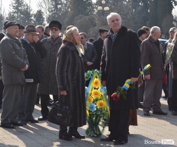 У Луцьку Шевченка вшанували спільним виконанням «Заповіту»