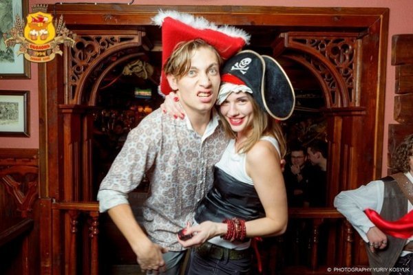 Піратська вечірка в луцькому клубі. ФОТО. ВІДЕО