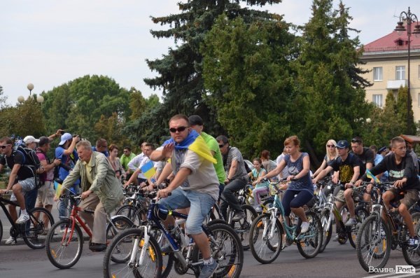 У Луцьку відбувся патріотичний велопробіг. ФОТО
