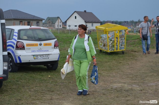Не молоддю єдиною: як на «Бандерштаті» відпочивають «поважні» фестивальники. ФОТО 