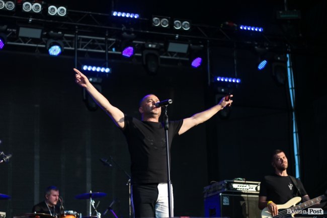 «Шикидим», лірика і вибуховий «O.Torvald»: перший день «Бандерштату». ФОТО