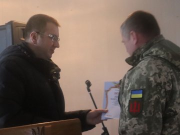 На Волині військовослужбовців відзначили грошовими нагородами