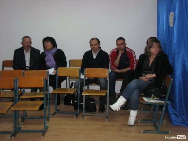 дільниця в гуртожитку на Молоді 8а