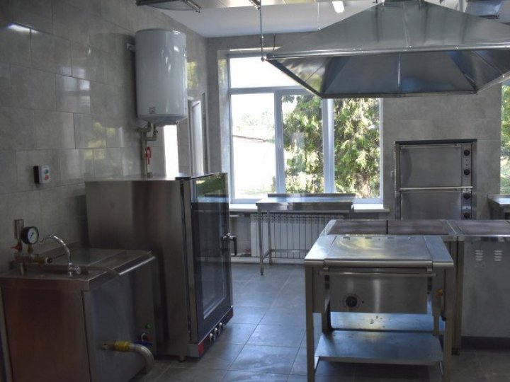 На Волині за 2 роки 122 млн грн спрямували на оновлення їдалень у ліцеях