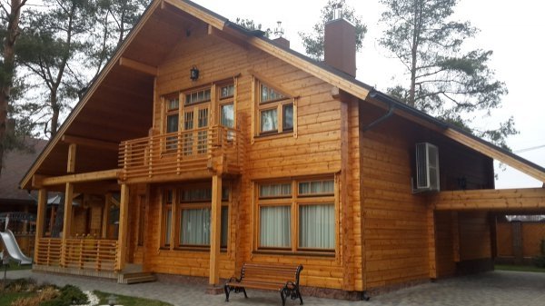 Екскурcія «маєтком Януковича» на Волині. ВІДЕО  