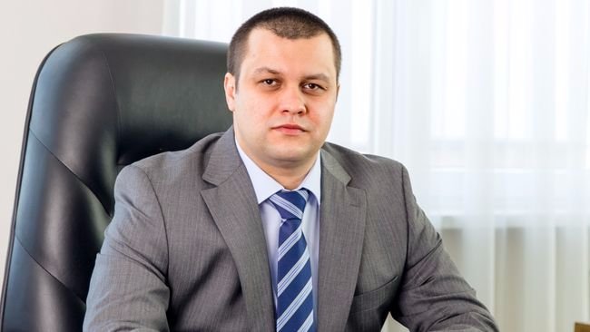 Сергій Комнатний