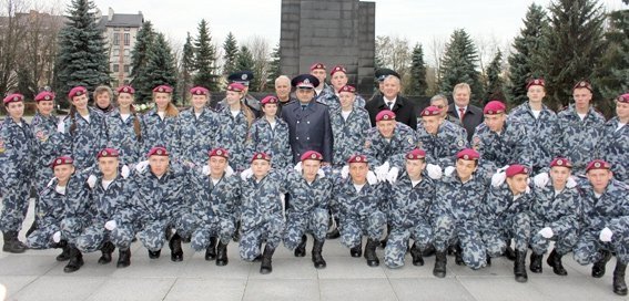 Як у Луцьку майбутні міліціонери складали присяги. ФОТО