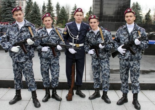 Як у Луцьку майбутні міліціонери складали присяги. ФОТО