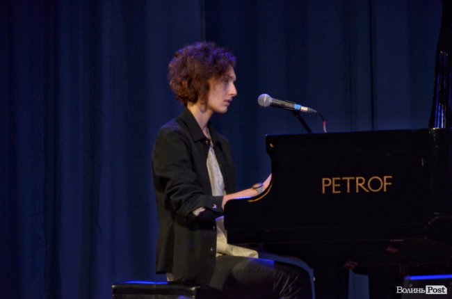 «Велике свято музики»: яким був дводенний Jazz Bez-2019 у Луцьку та чому зал був наполовину порожнім. ФОТО