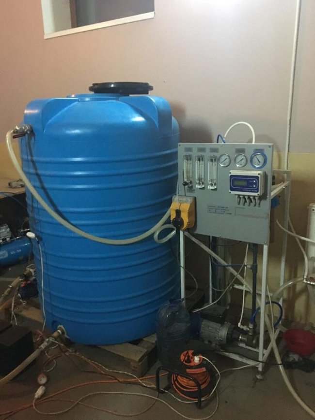 На Волині викрили підпільний цех з виготовлення алкоголю