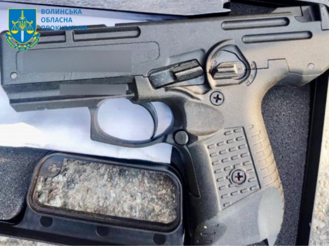 Збували метадон: трьом волинянам повідомили про підозру у вчиненні наркозлочинів