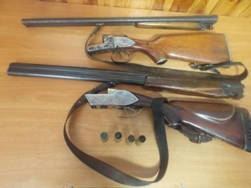 На кордоні з Білорусією затримали двох українців