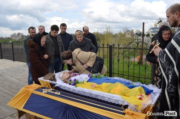 На Волині попрощалися із 86-річним упівцем. ФОТО