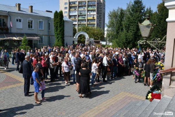 У Луцьку провели в останню путь двох бійців 51-ої бригади. ФОТО