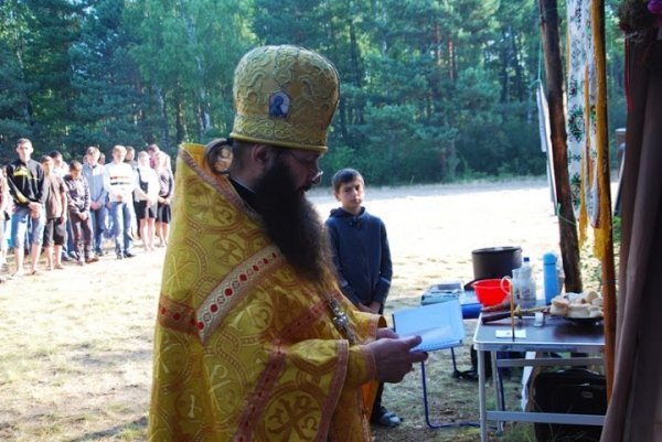 Як православних Волині вчили стрільбі, карате та протистояти сектам. ФОТО