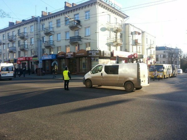 У центрі Луцька не працювали світлофори більше чотирьох годин. ФОТО