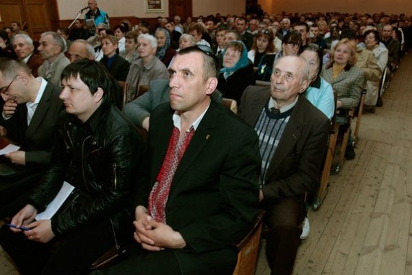 Тягнибок знову їде на Волинь