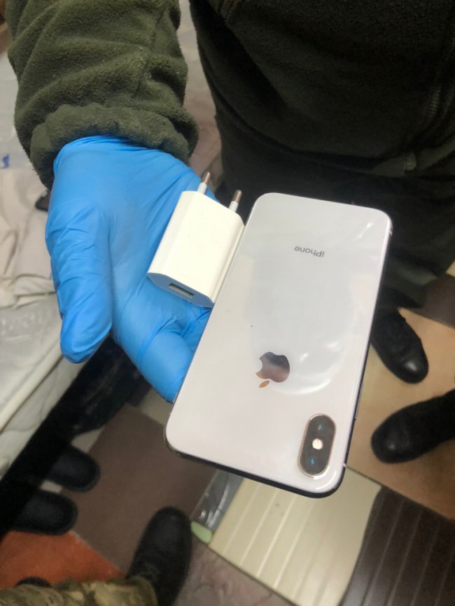 У луцькому СІЗО та маневицькій колонії у в'язнів вилучили заборонені предмети. ФОТО