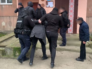 У Луцьку спіймали банду наркоторговців. ФОТО