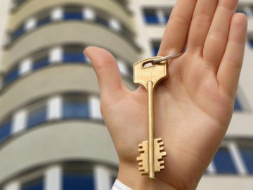 Двоє поліцейських отримали квартири у Луцьку