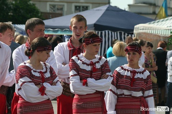 На Театральному майдані виставка-ярмарок ПТУ
