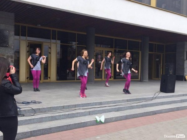 Як розважали лучан на Вербну неділю. ФОТО