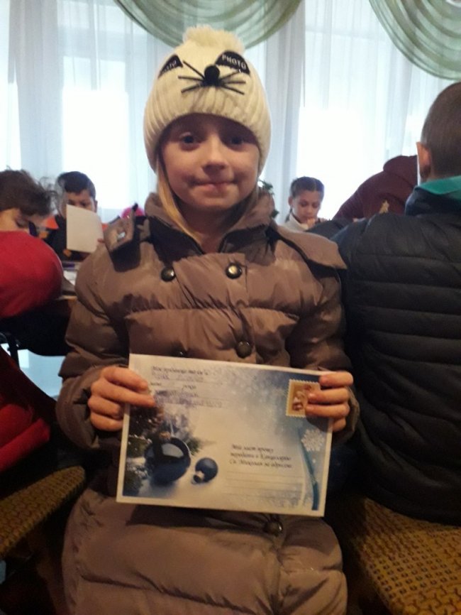 У Луцьку знедолені діти разом писали листа святому Миколаю
