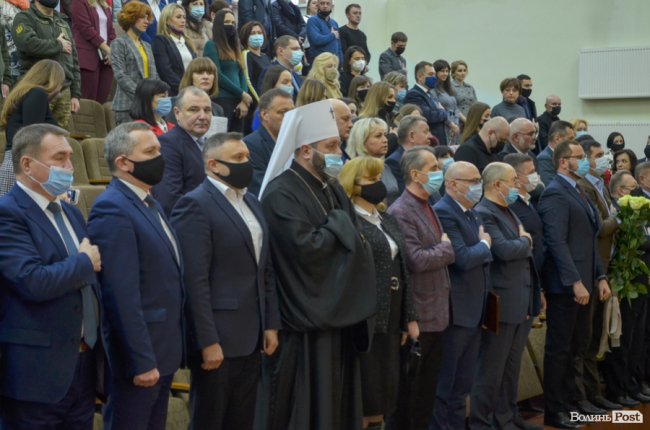 Знані гості і оберемки квітів: Ірину Вахович представили на посаді ректора ЛНТУ. ФОТО