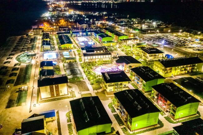 Освітлення доріг і перехресть: норми, безпека та LED-рішення