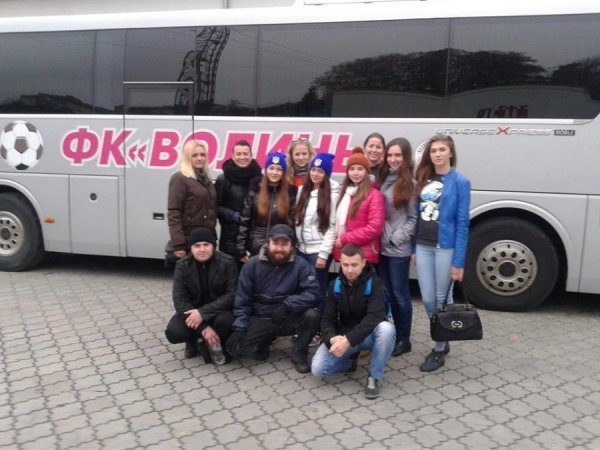 На матчі «Волинь»-«Олімпік» фанати займались благодійністю. ФОТО