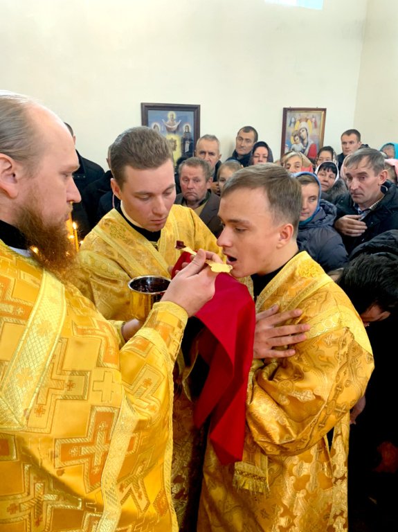 У селі на Волині очільник УПЦ (МП) Нафанаїл освятив новозбудований храм. ФОТО