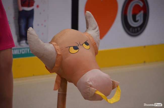 Діти наших Героїв: у «ПортСity» розважали дітей волинських атовців