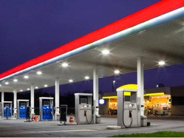 Бензин здешевшає: Мінекономіки встановило нові граничні ціни на пальне