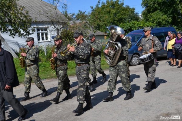 На Волині поховали бійця 51-ої бригади. ФОТО