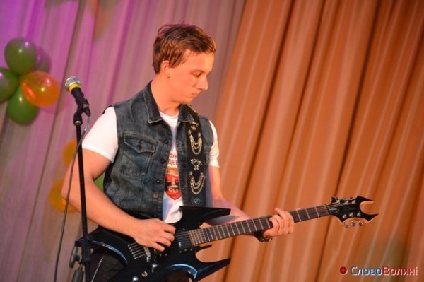 Студентське свято в СНУ. ФОТО