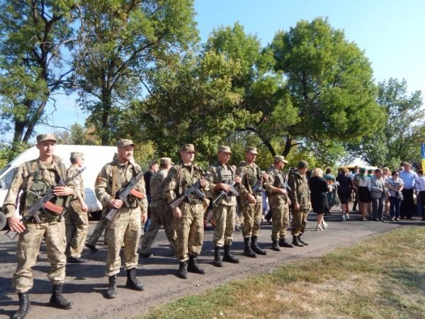 Делегація з Луцька відвідала місце загибелі військовослужбовців у Волновасі. ФОТО