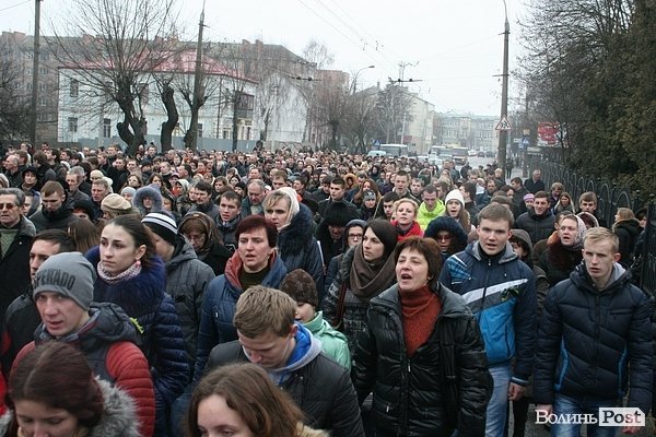 У Луцьку прощалися з загиблим волинянином. ФОТО